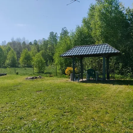 Sloneczna Polana Magdalenka بيت خشبي