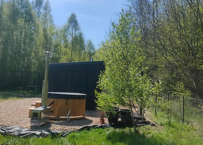 Sloneczna Polana Magdalenka بيت خشبي